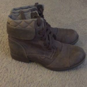 Not rated brown boots